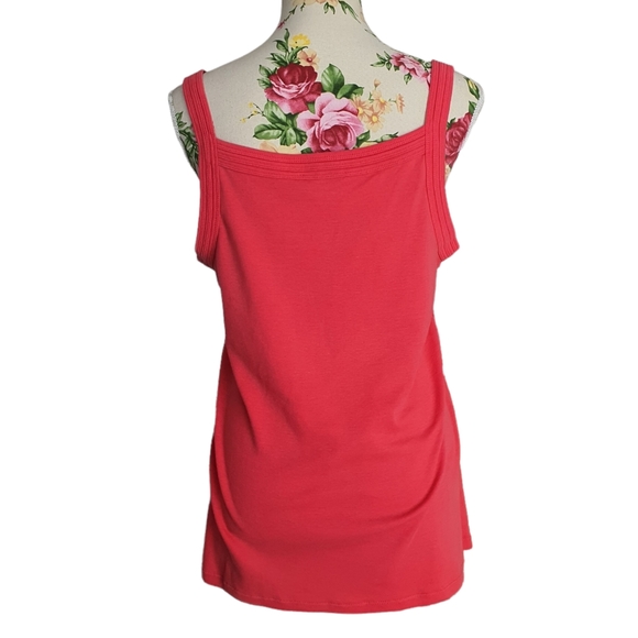 Jag Tank Top - Picture 2 of 8